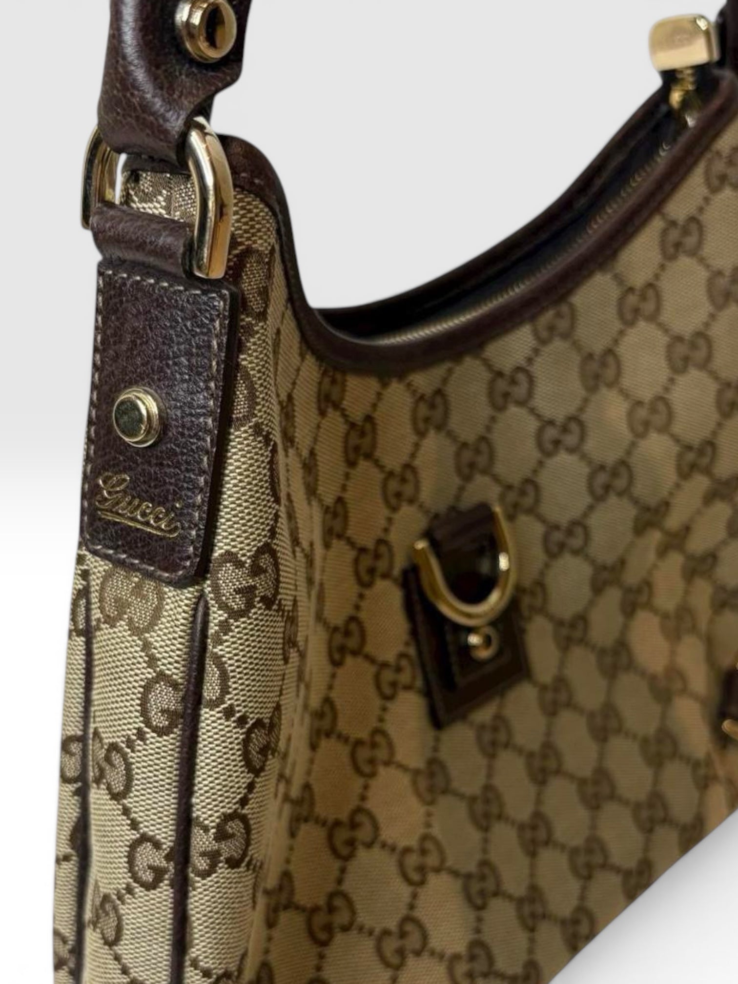 Gucci Abbey D-Ring