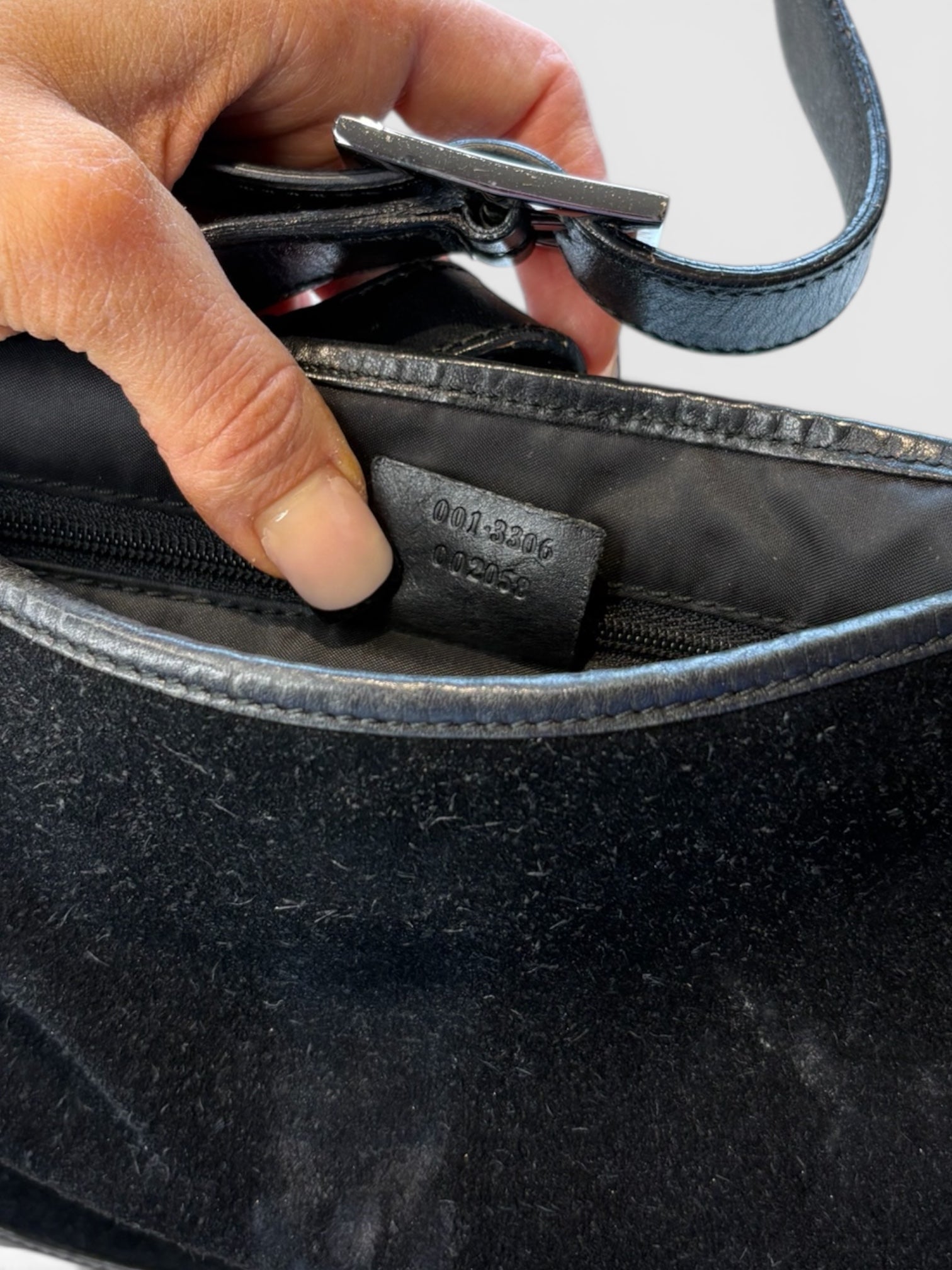 Gucci Jackie Piston Shoulder Bag