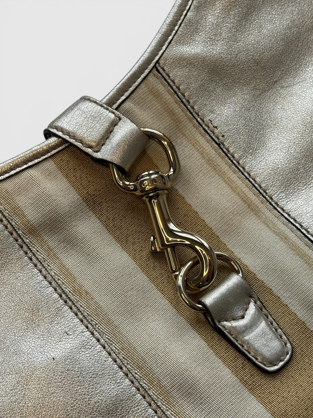 Gucci Jackie Sherry Hobo in Metallic Leather