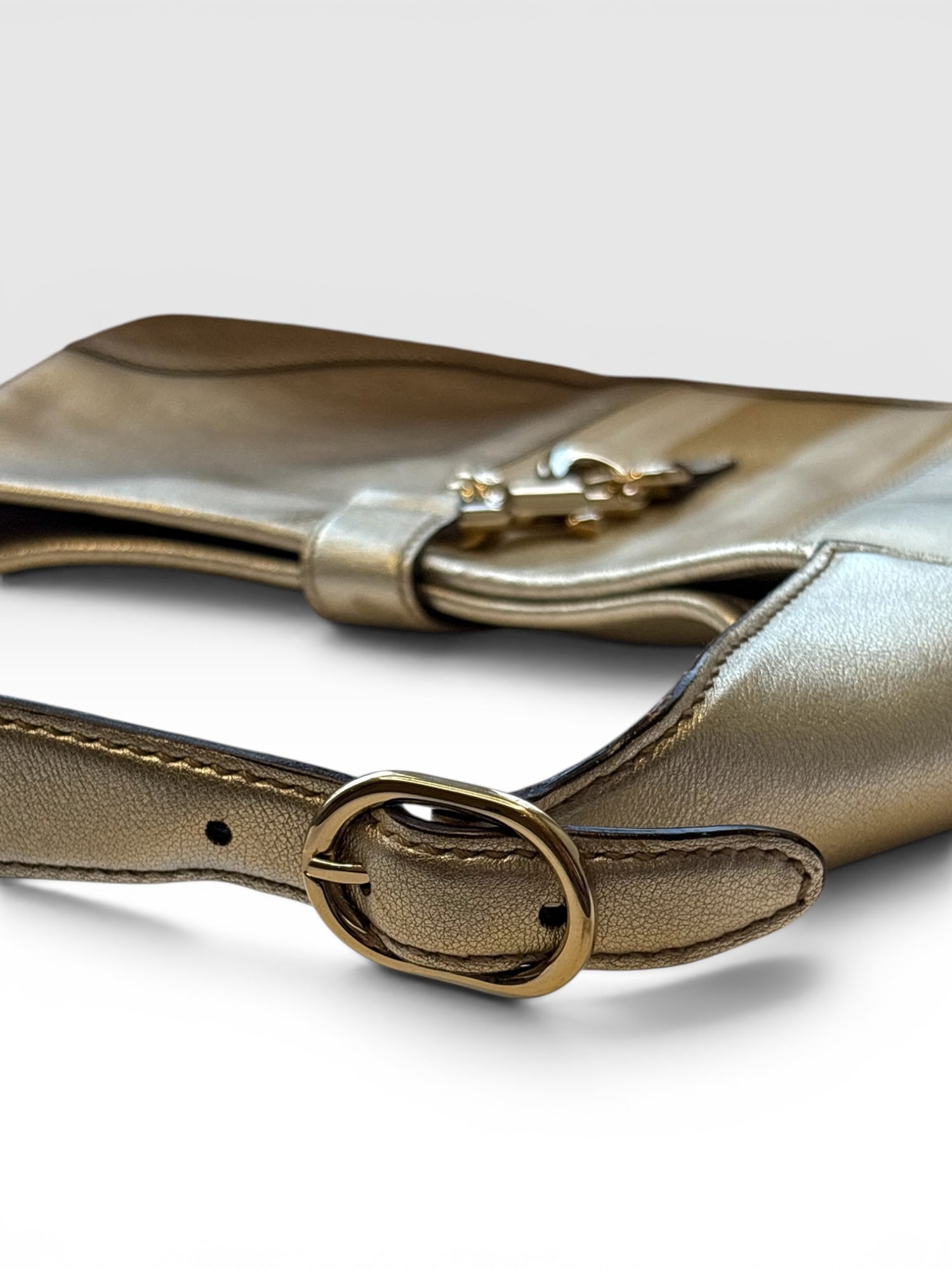 Gucci Jackie Sherry Hobo in Metallic Leather