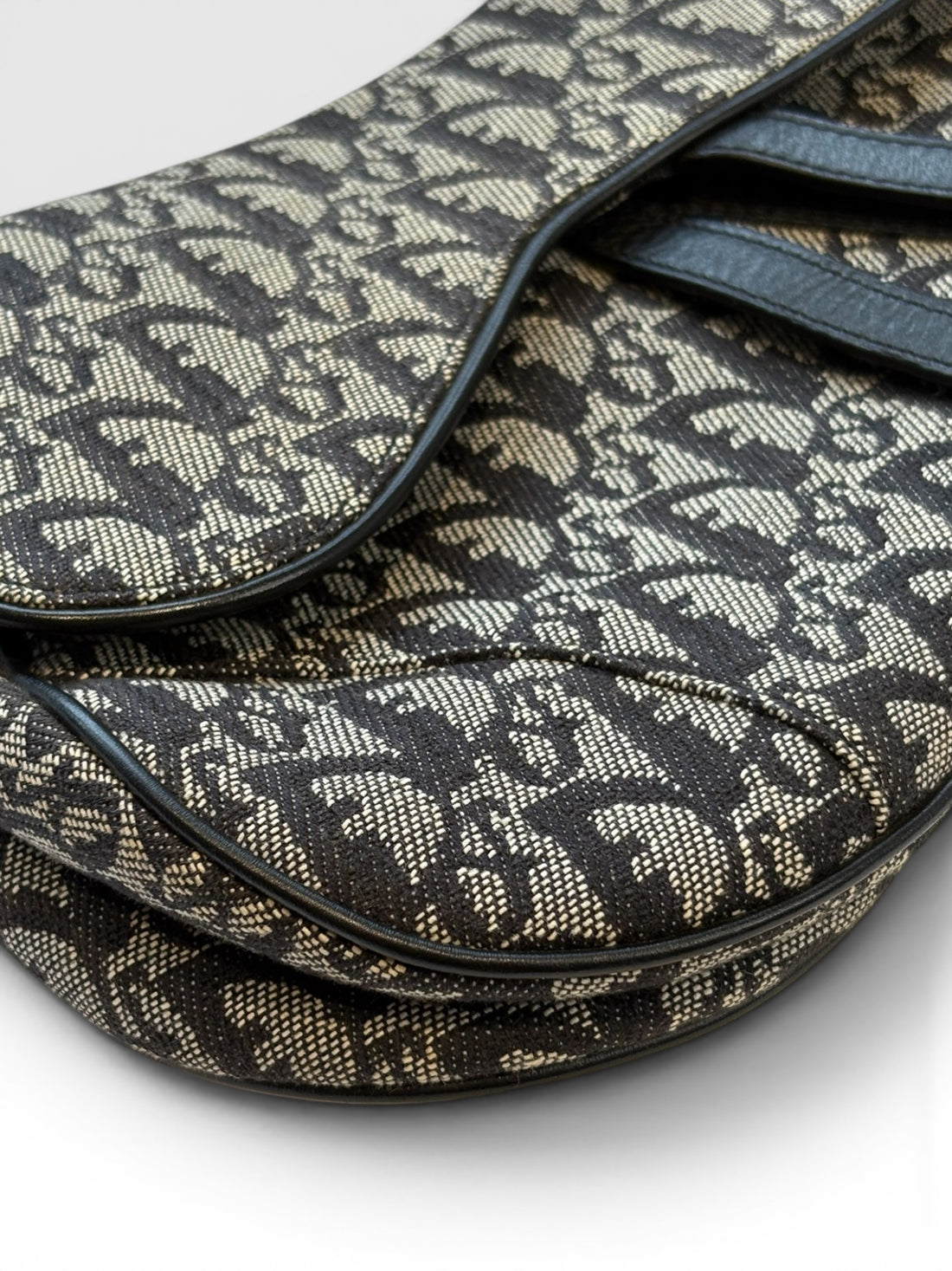 Christian Dior Oblique Trotter Saddle Bag