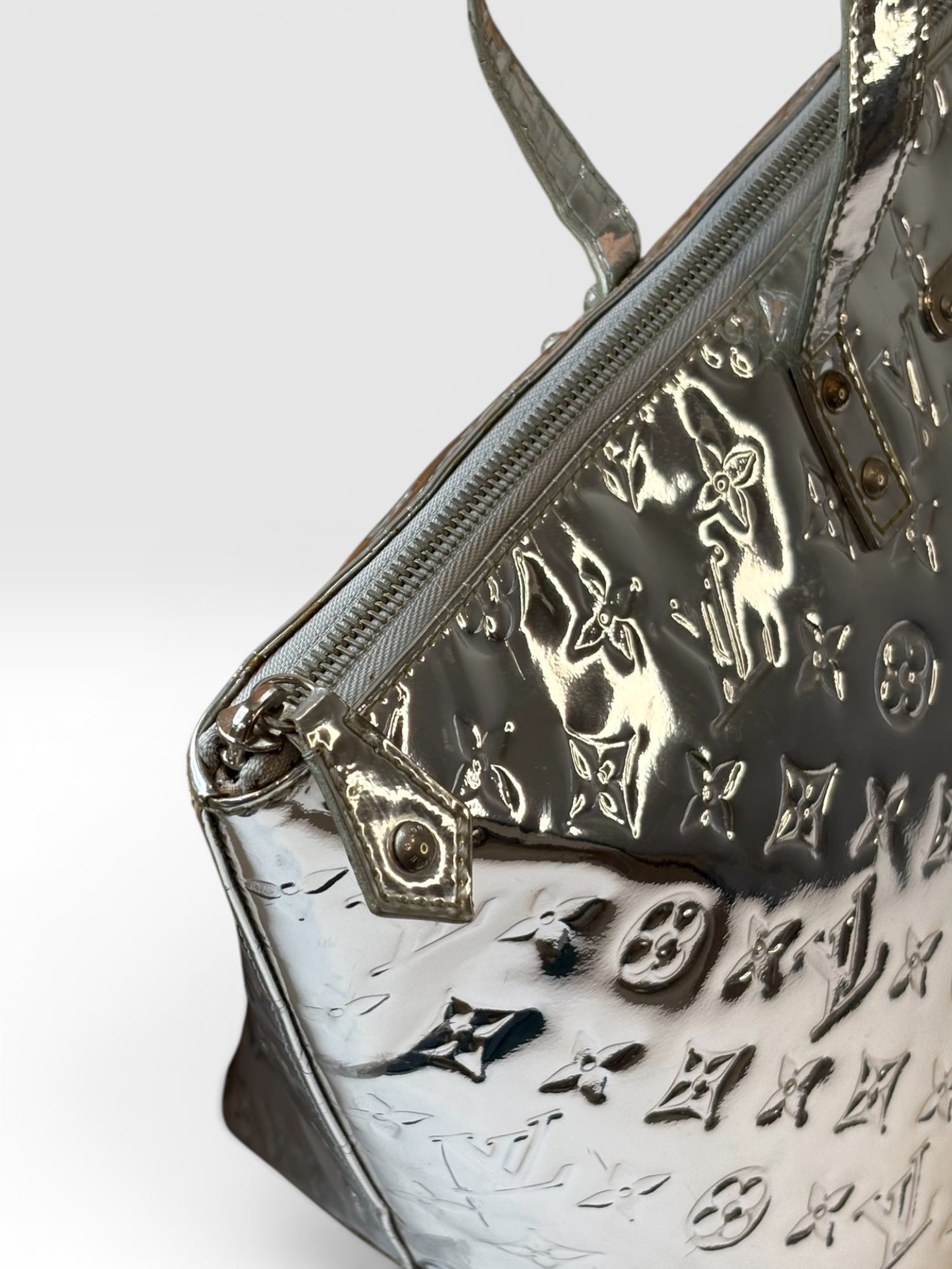 Louis Vuitton Monogram Miroir Silver Bellevue GM
