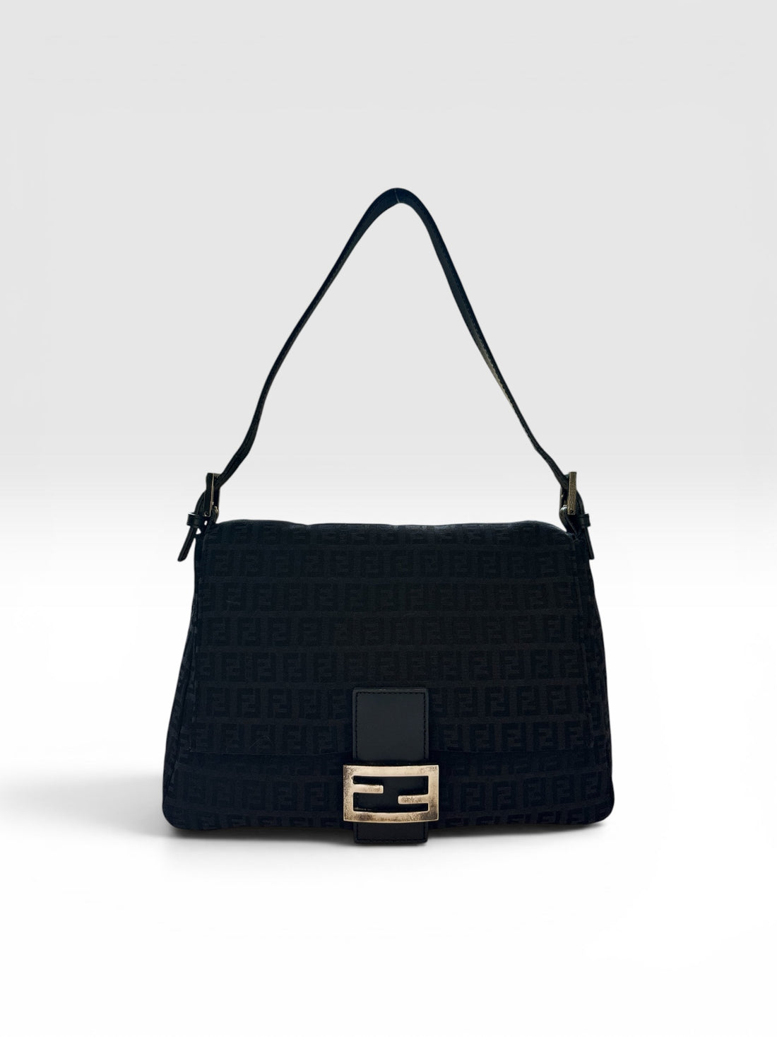 Fendi Mamma Baguette in Black Zucchino Canvas