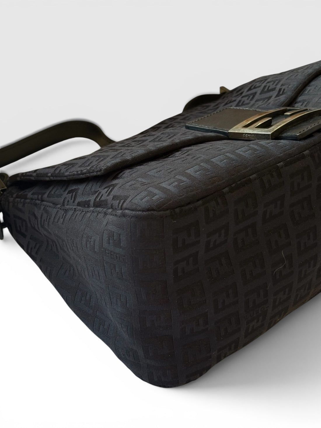 Fendi Mamma Baguette in Black Zucchino Canvas